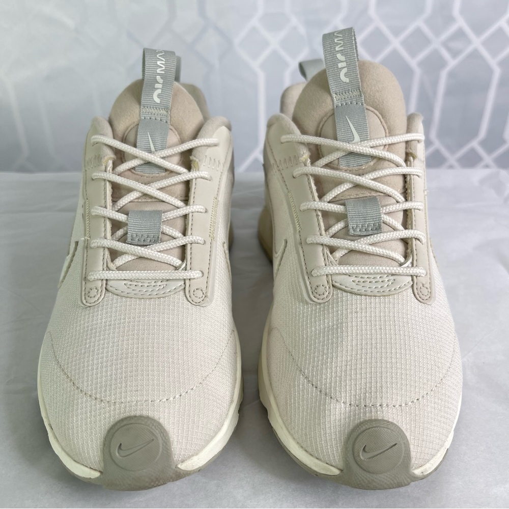 Nike Air Max INTRLK Lite Phantom Beige Women's Size 7